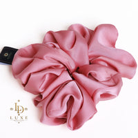 Rose scrunchie