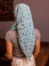 Estelle lace scarf